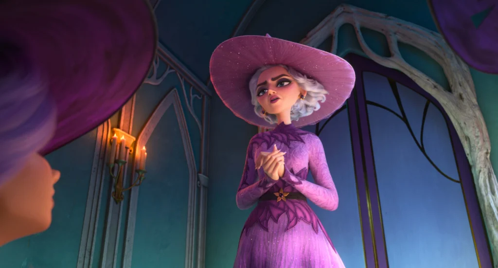 Rainha Celeste, de roupa e chapéu roxos, em Enfeitiçadas: Bem-vindos a Hexe